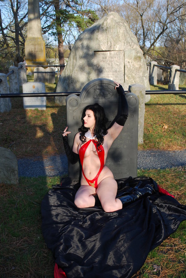 Vampirella; Babe Uniform 