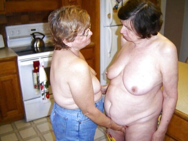 Chubby Mature Lesbians